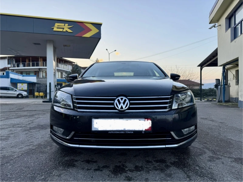 VW Passat 2.0TDI 4Motion DSG / Перфектен /, снимка 2 - Автомобили и джипове - 48500907