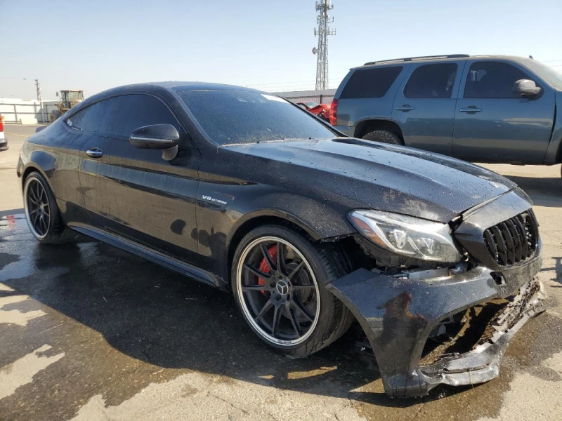 Mercedes-Benz C 63 AMG S PANO* DISTRONIC* HEAD UP* KEYLESS* BURMESTER, снимка 1 - Автомобили и джипове - 48808944