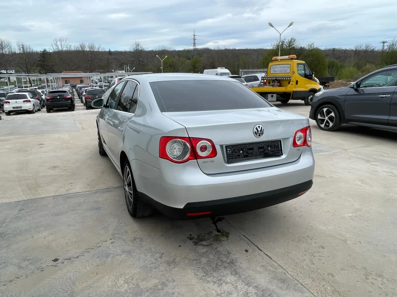 VW Jetta 1.9tdi 105k.c * Nova* UNIKAT* , снимка 6 - Автомобили и джипове - 49866478