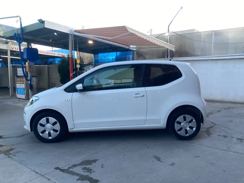 VW Up 1.0 CNG/Porsche Sofia/Сервизна история, снимка 8 - Автомобили и джипове - 51248311