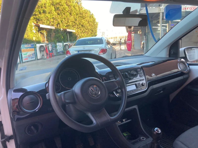 VW Up 1.0 CNG/Porsche Sofia/Сервизна история, снимка 10 - Автомобили и джипове - 51248311