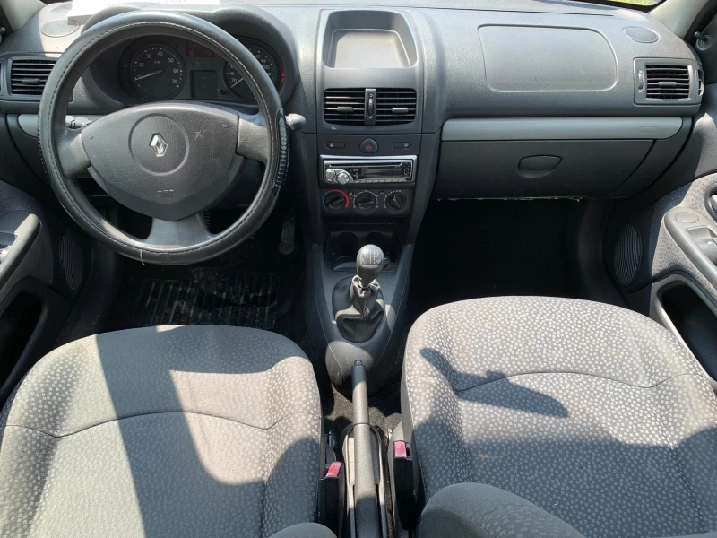 Renault Clio 1.2 Benzin КЛИМАТИК Евро 4, снимка 8 - Автомобили и джипове - 51290579