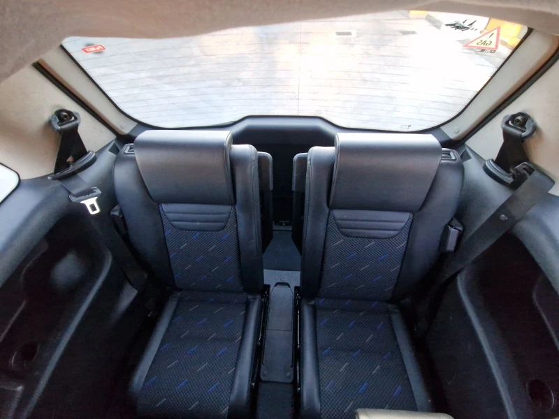 Opel Zafira OPC 2.0i turbo, снимка 11 - Автомобили и джипове - 51913186