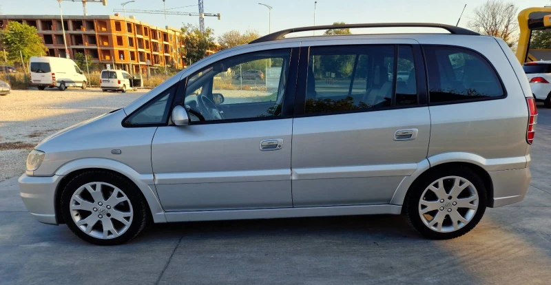 Opel Zafira OPC 2.0i turbo, снимка 8 - Автомобили и джипове - 51913186