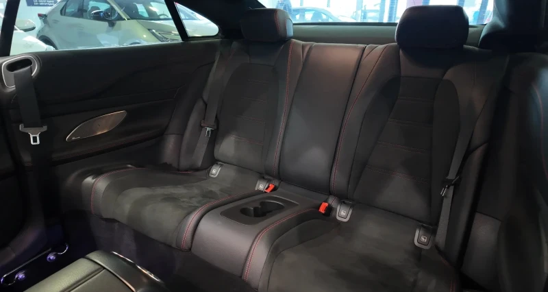 Mercedes-Benz E 53 AMG Coupe 4Matic+ , снимка 11 - Автомобили и джипове - 52533120