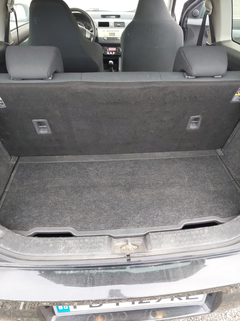 Suzuki Swift 1.6 SPORT, снимка 11 - Автомобили и джипове - 53022447