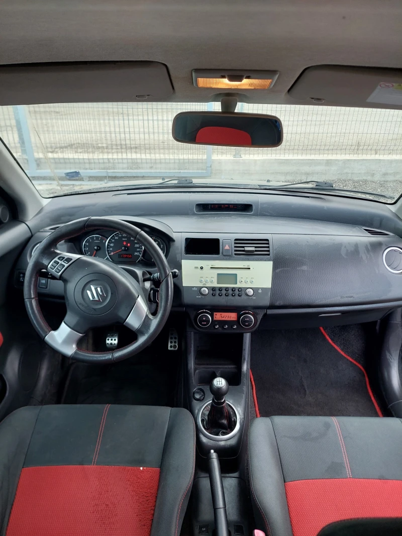 Suzuki Swift 1.6 SPORT, снимка 9 - Автомобили и джипове - 53022447
