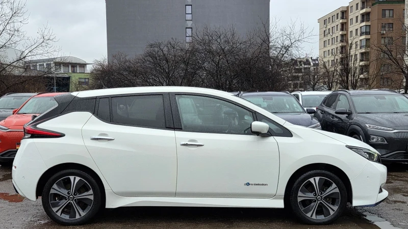 Nissan Leaf  62kwh/TEKNA/Full LED/BOSSE, снимка 3 - Автомобили и джипове - 53227054
