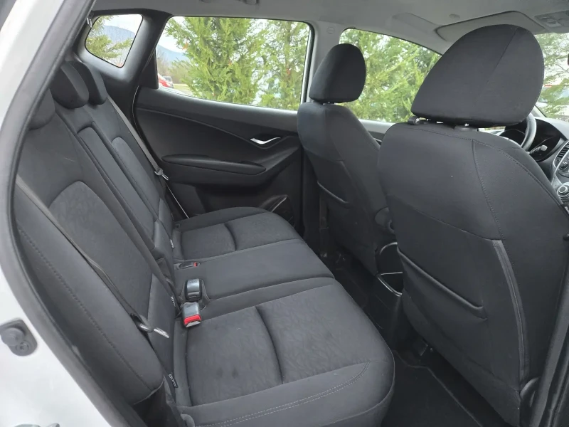 Hyundai Ix20 1.4CRDI-90кс= 6СКОРОСТИ= COMFORT, снимка 14 - Автомобили и джипове - 53264478