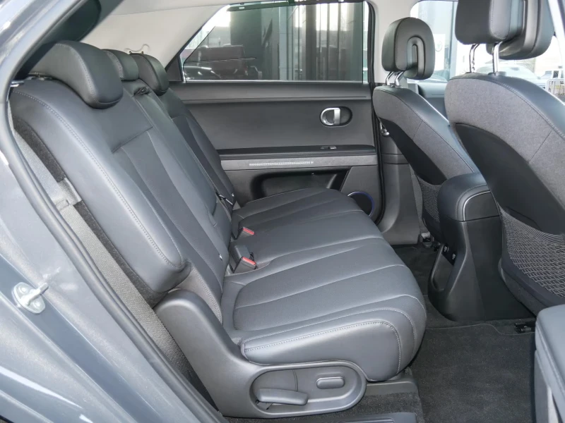 Hyundai Ioniq 5 UNIQ/325HP/4WD/PANO/CAM/MEMO/HUD/LED/CPLAY/737g, снимка 14 - Автомобили и джипове - 53287005