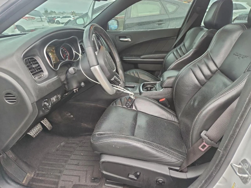 Dodge Charger Srt 392, снимка 7 - Автомобили и джипове - 53556394