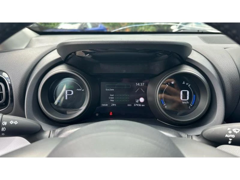 Toyota Yaris Cross 1.5 HSD VVT-I COMF | Mobile.bg — изображение 14