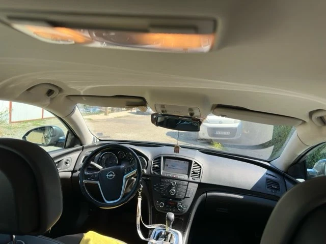 Opel Insignia, снимка 8 - Автомобили и джипове - 55192116