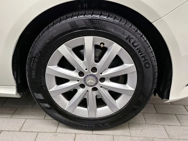 Mercedes-Benz A 200 CDI STYLE, снимка 5 - Автомобили и джипове - 55719519