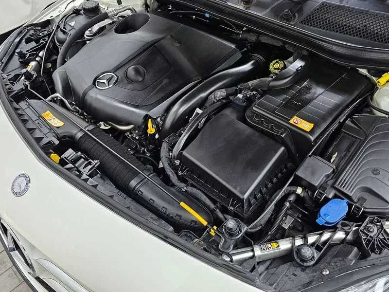 Mercedes-Benz A 200 CDI STYLE, снимка 6 - Автомобили и джипове - 55719519