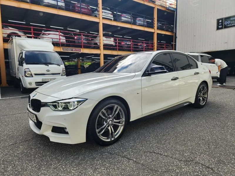 BMW 320 i - САМО 30% АВАНС