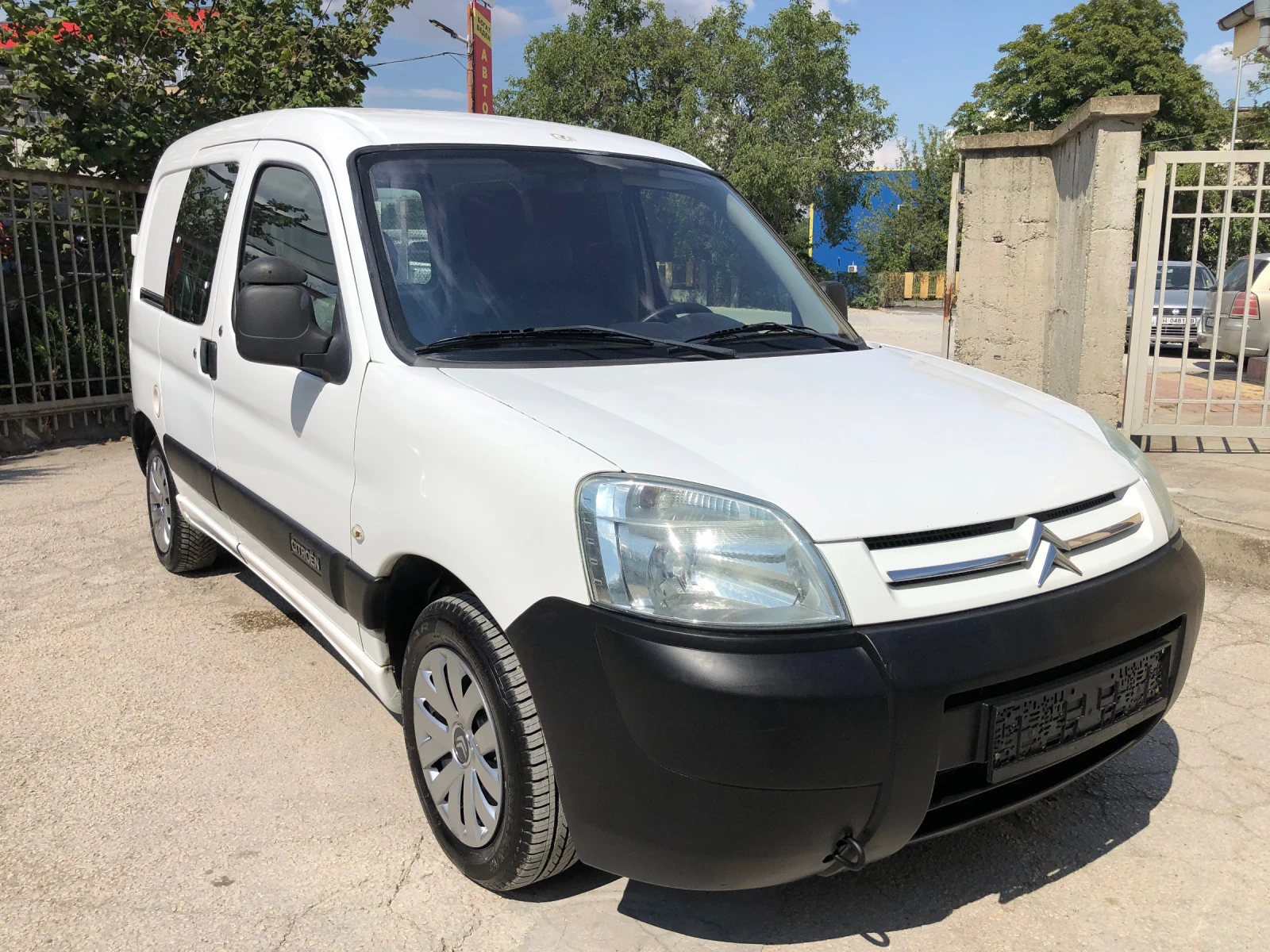 Citroen Berlingo 1.6HDI 90k.c. - изображение 3