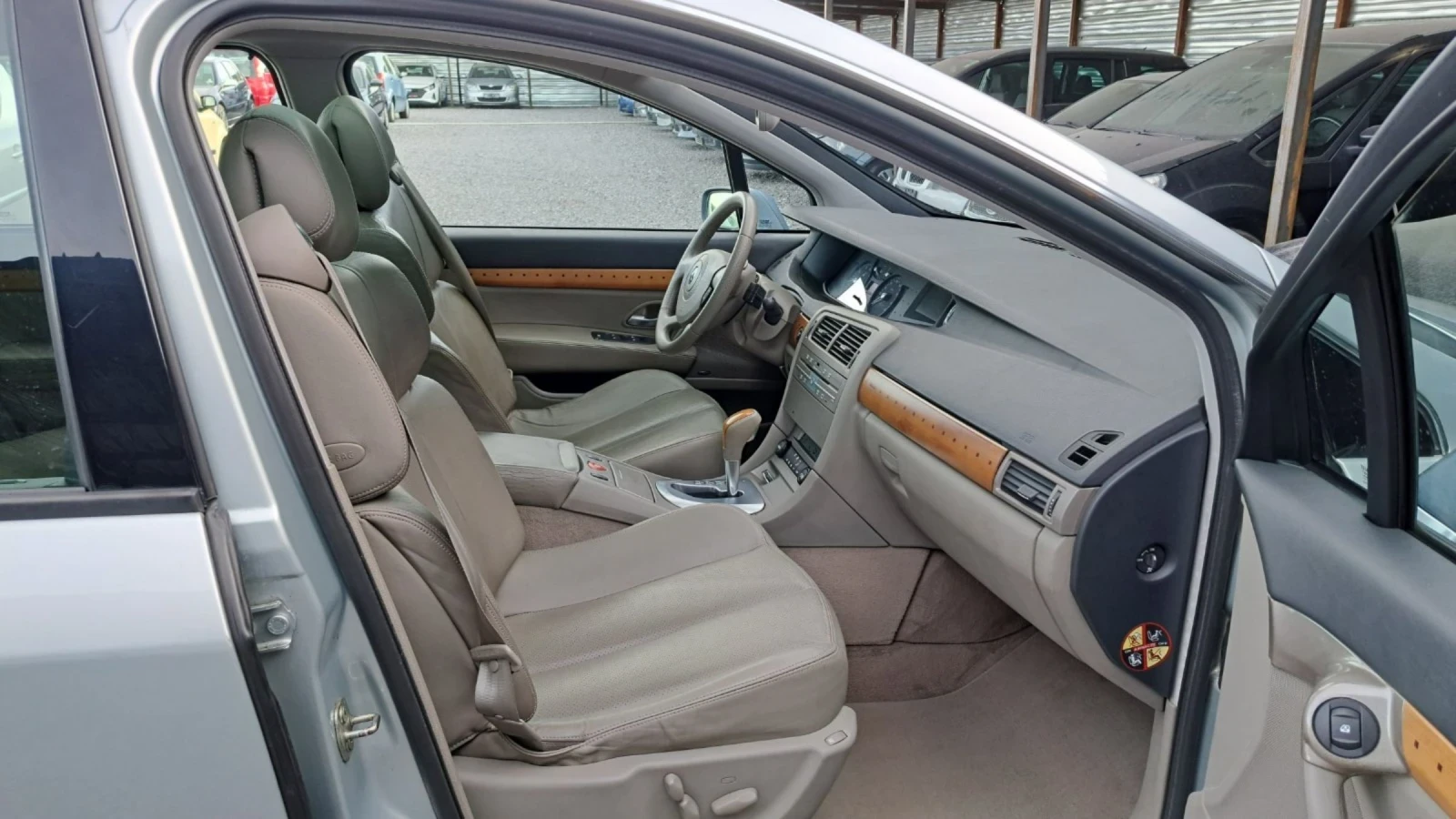 Renault Vel satis 3.5 V6 INITIALE NOV VNOS GERMANY | Mobile.bg — изображение 11