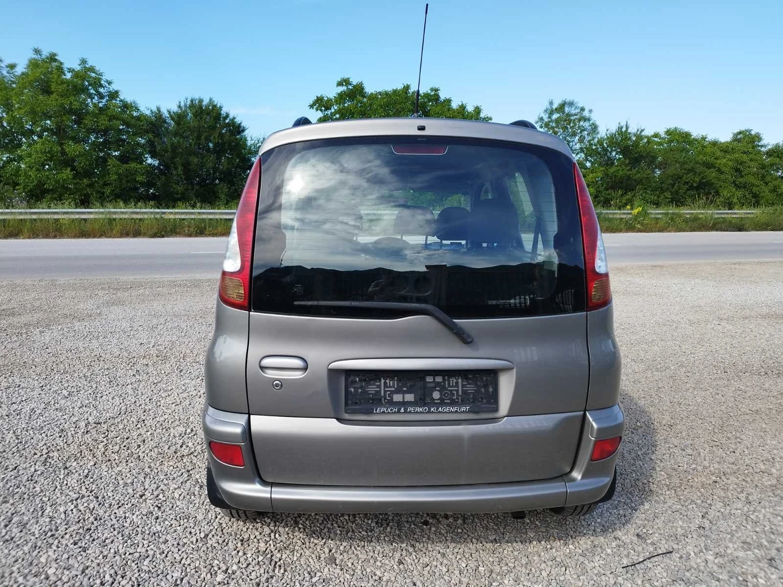 Toyota Yaris verso 1.4 D4D  - изображение 5