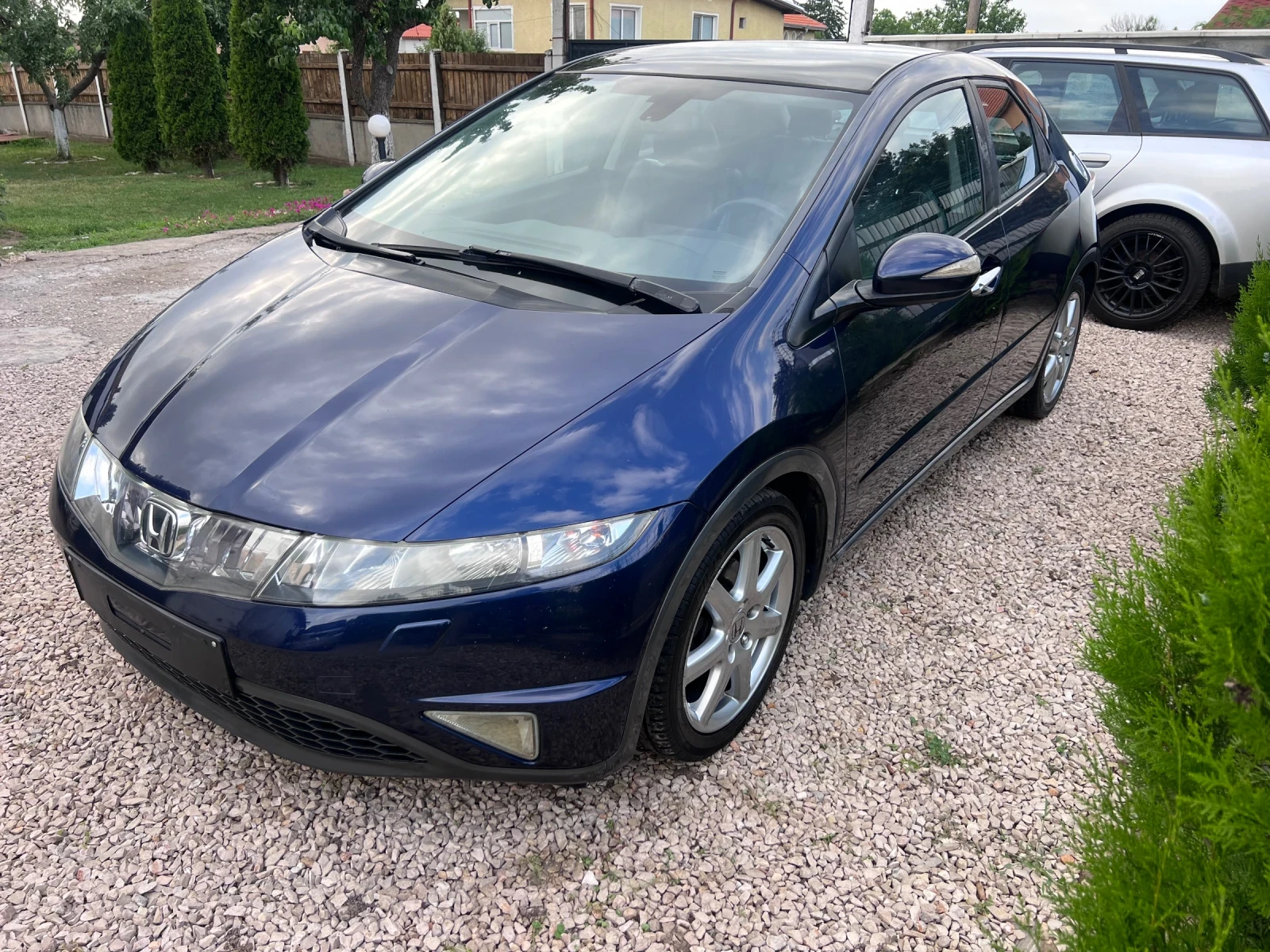 Honda Civic 1.8 бензин кожа Панорама  - изображение 2