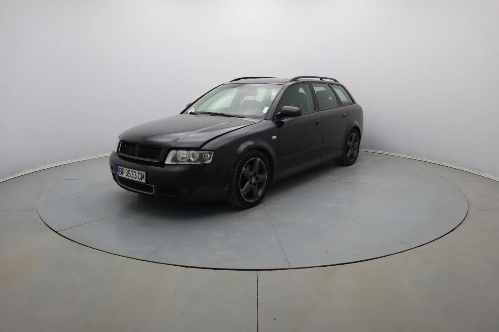 Audi A4 2.5 TDI - изображение 2