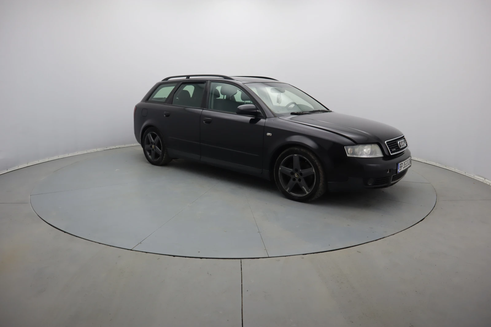 Audi A4 2.5 TDI 4X4 - изображение 7