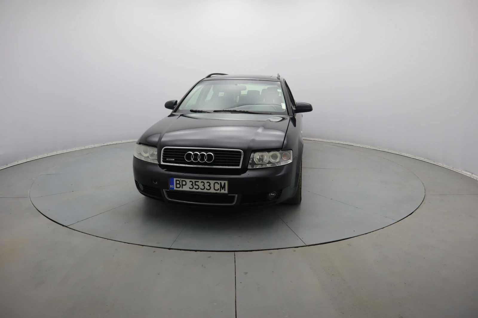 Audi A4 2.5 TDI 4X4 - изображение 2