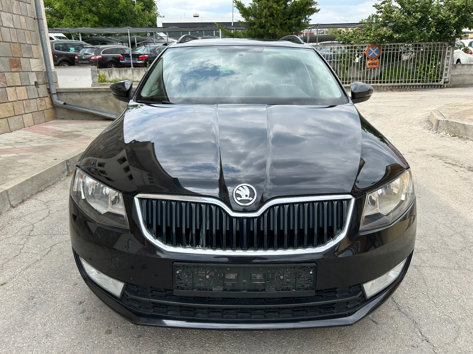 Skoda Octavia 1.6TDI DSG F1 - изображение 2
