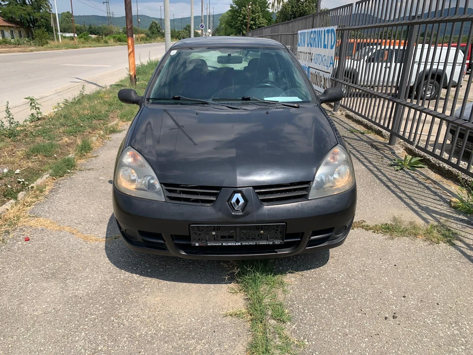 Renault Clio 1.2 Benzin КЛИМАТИК Евро 4 - изображение 2