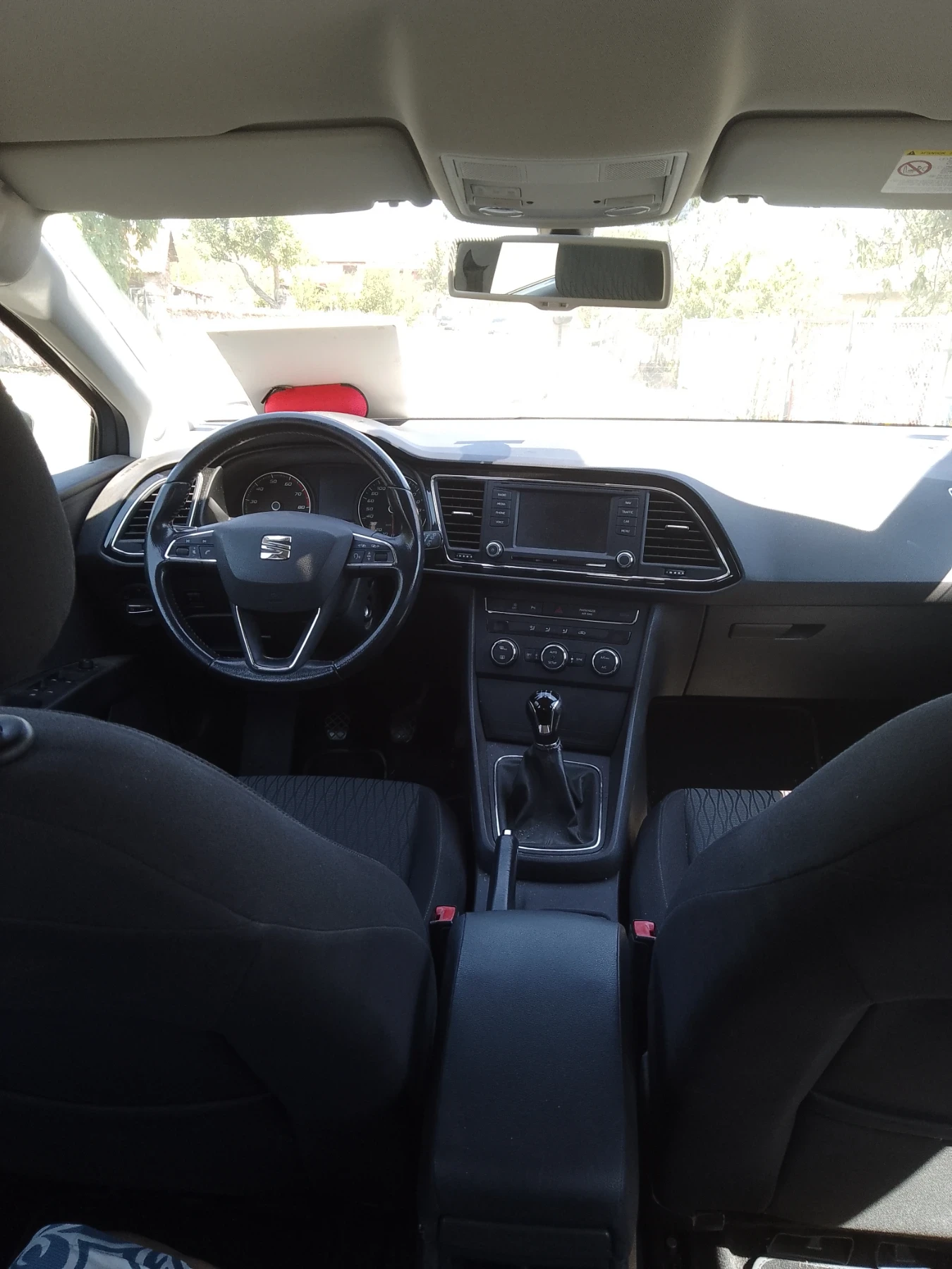 Seat Leon 1, 2 TSI  - изображение 8