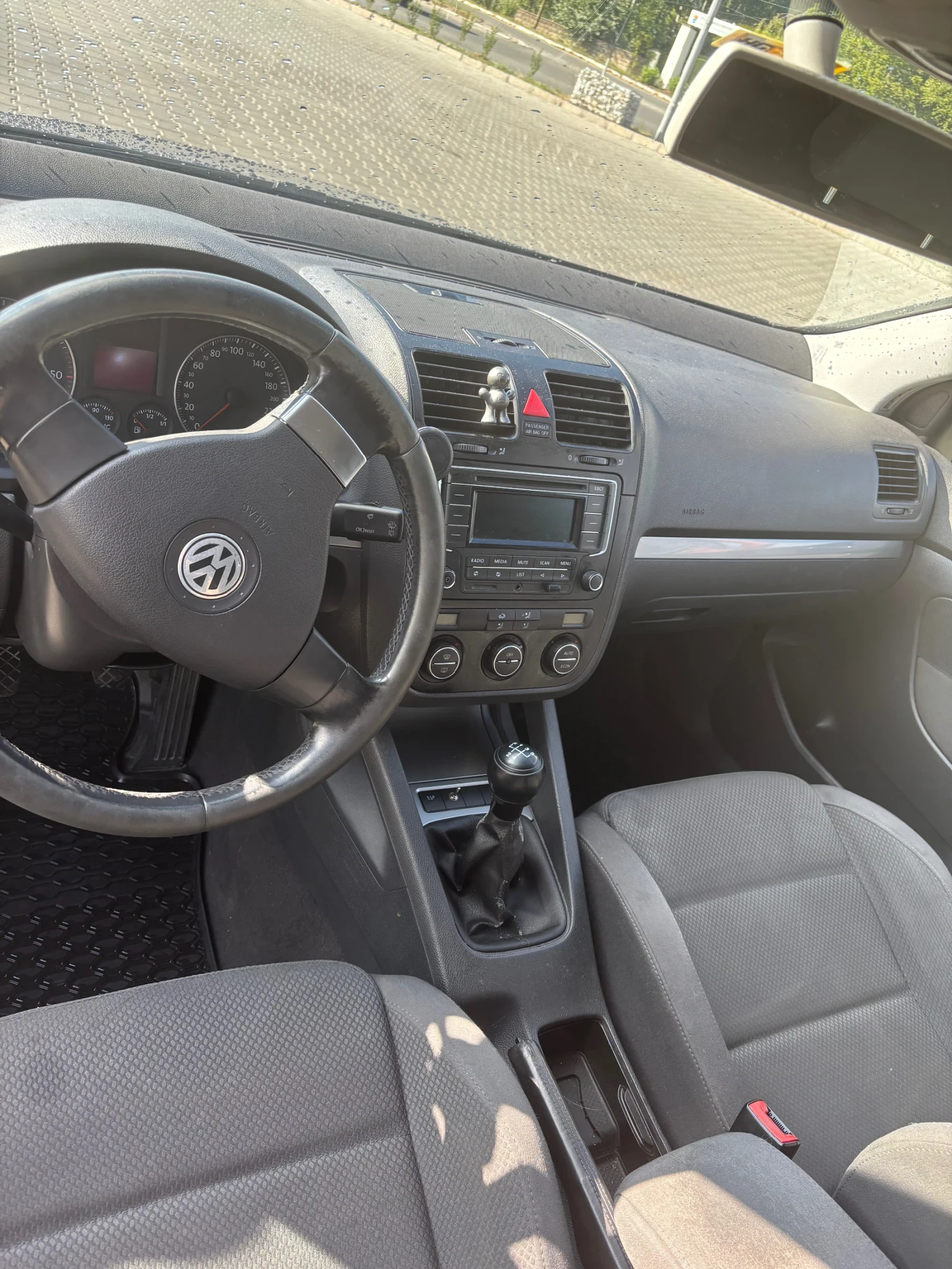 VW Golf 1.9 - изображение 7