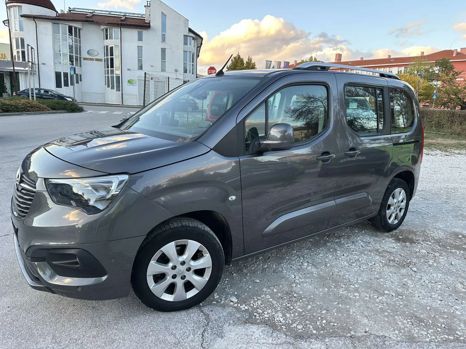 Opel Combo Life E edition | Mobile.bg   1