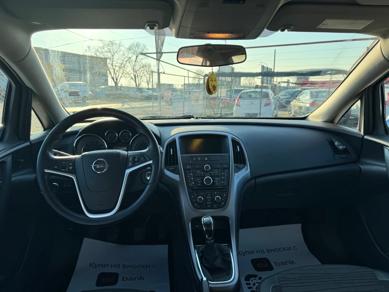 Opel Astra 1.6 benzin sedan, снимка 10 - Автомобили и джипове - 53710229