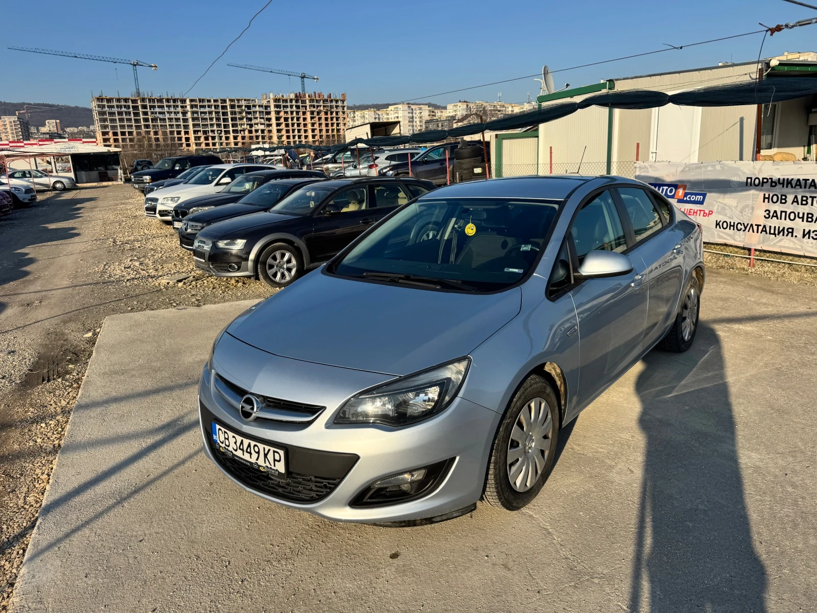 Opel Astra 1.6 benzin sedan