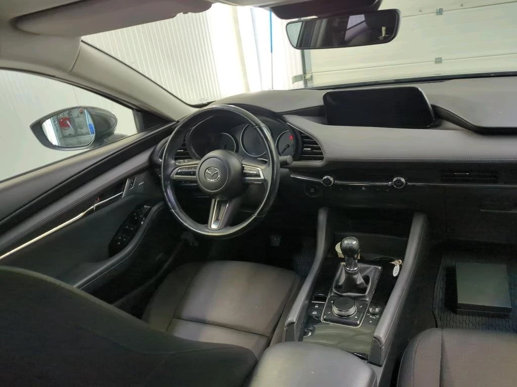 Mazda 3  2.0 SKYACTIV Comfort , снимка 7 - Автомобили и джипове - 54217648