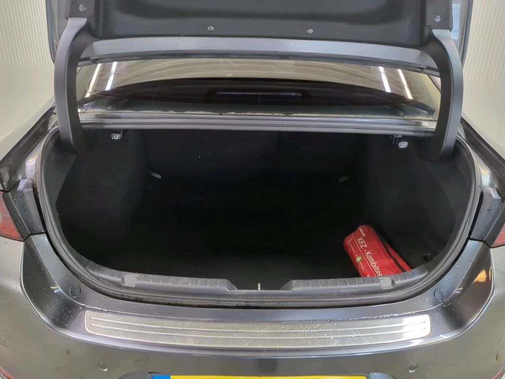 Mazda 3  2.0 SKYACTIV Comfort , снимка 5 - Автомобили и джипове - 54217648