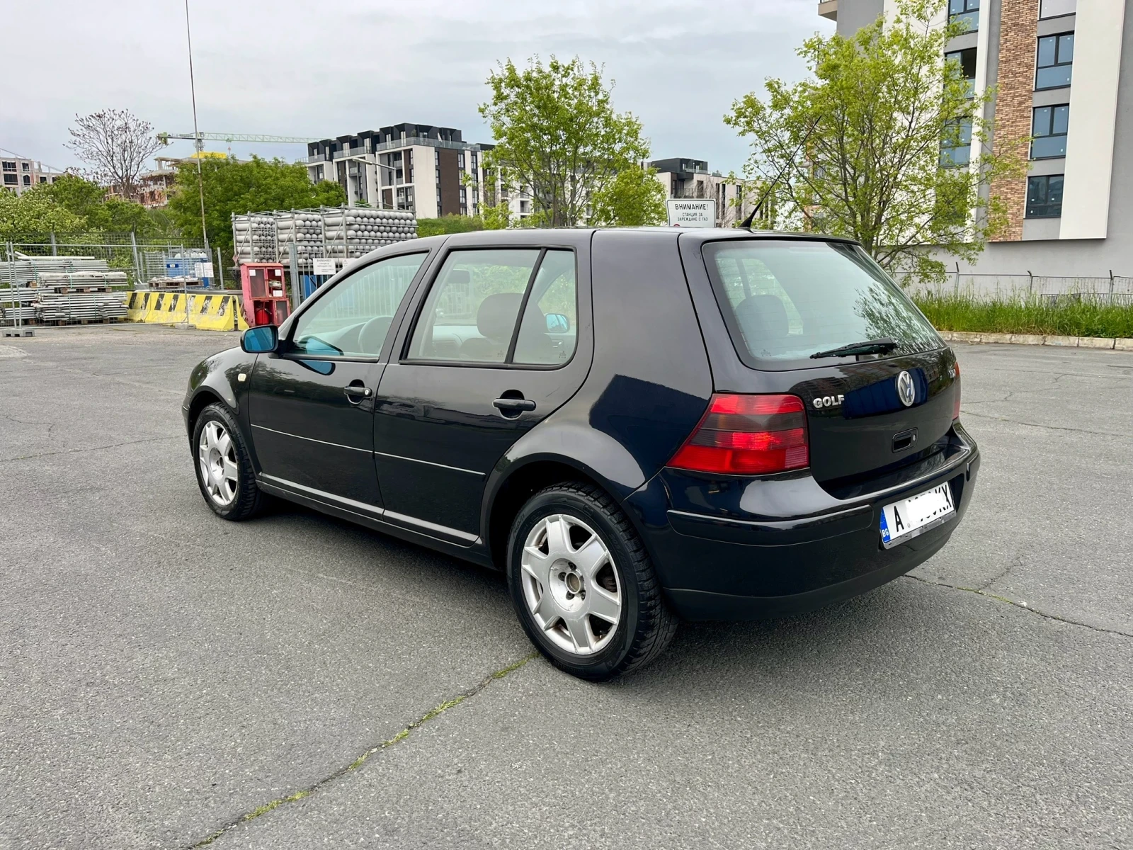 VW Golf 1.9 TDI 90кс ALH, снимка 5 - Автомобили и джипове - 54478790