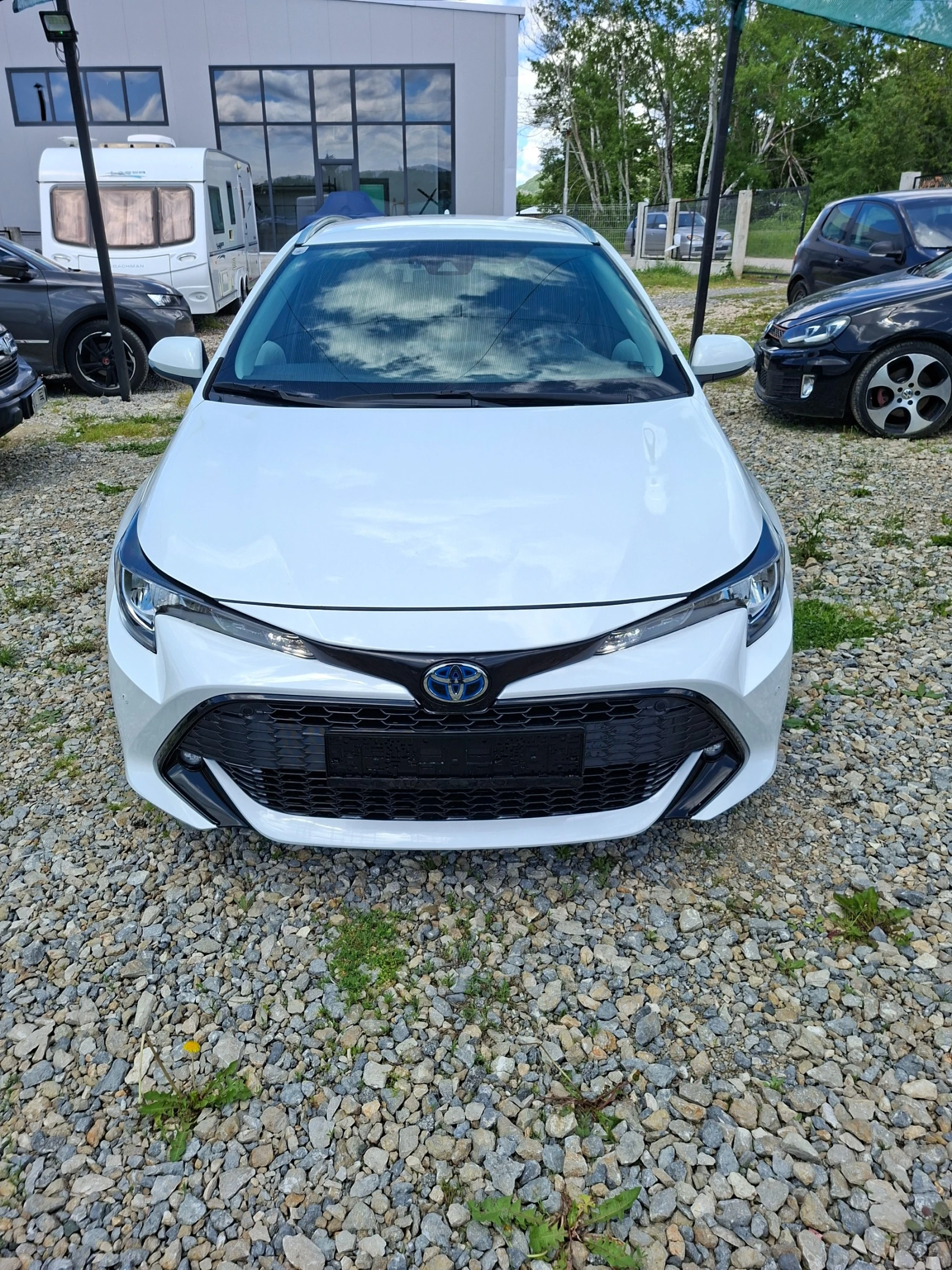Toyota Corolla 1.8 HYBRiD | Mobile.bg � ����������� 2