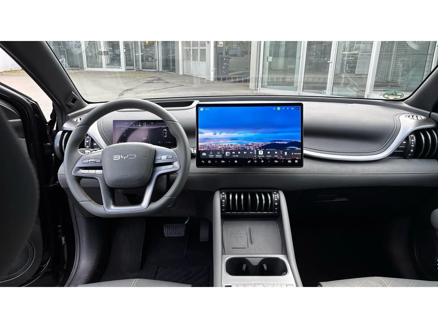 BYD Atto3 ЕVO Execellence, снимка 8 - Автомобили и джипове - 54762829