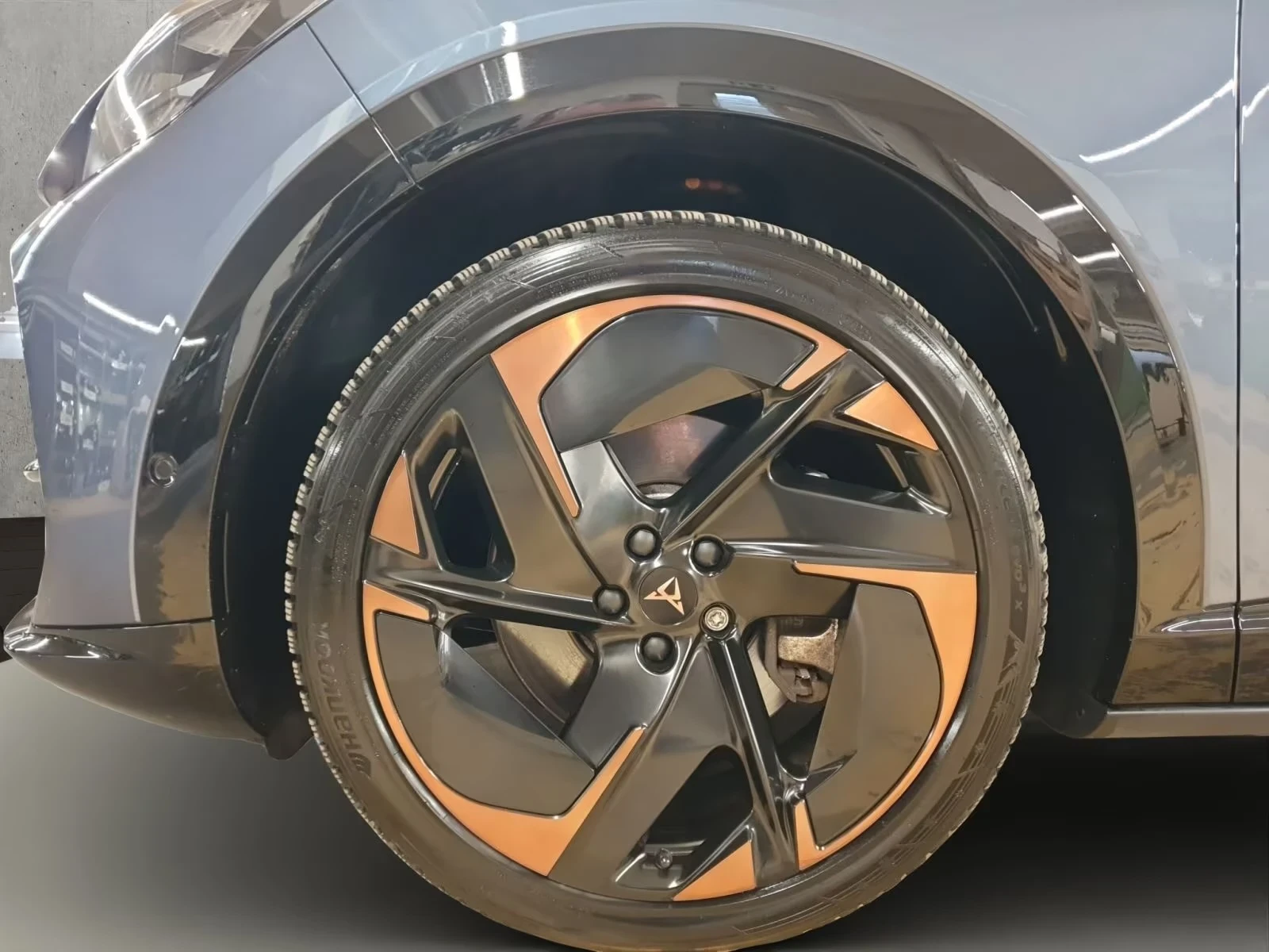 Cupra Tavascan VZ AWD 77kWh MATRIX 360* DISTR HUD PANO W/P K-L | Mobile.bg � ����������� 15