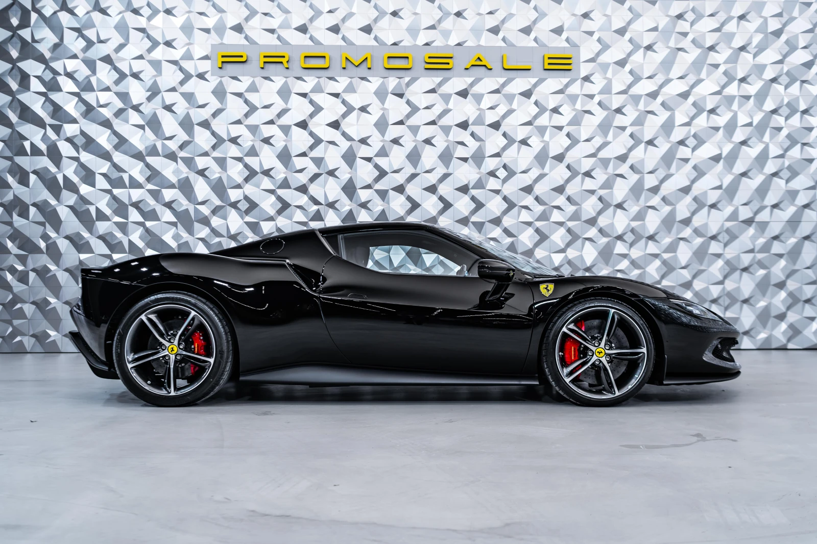 Ferrari 296GTB Nero, снимка 6 - Автомобили и джипове - 55021833