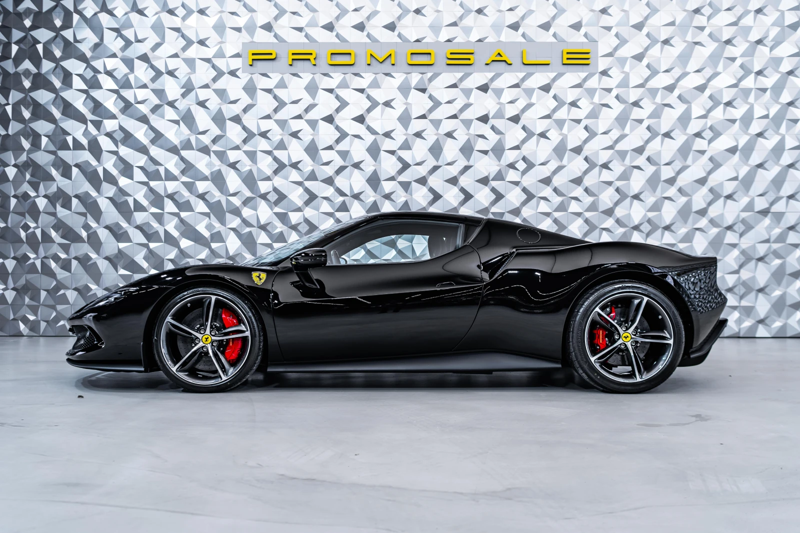 Ferrari 296GTB Nero, снимка 3 - Автомобили и джипове - 55021833