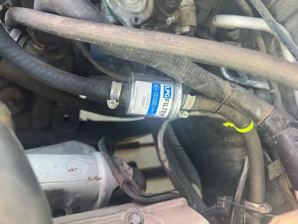 Mercedes-Benz 230, снимка 12 - Автомобили и джипове - 55160866