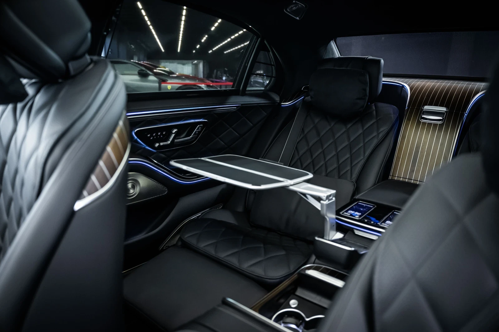 Mercedes-Benz S 580 e 4M L AMG* FirstCl* Burm* Pano* , снимка 14 - Автомобили и джипове - 55532013