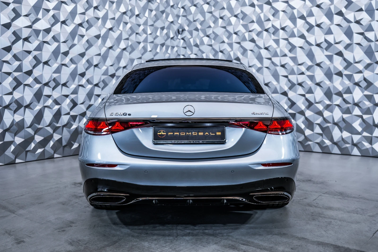 Mercedes-Benz S 580 e 4M L AMG* FirstCl* Burm* Pano* , снимка 6 - Автомобили и джипове - 55532013