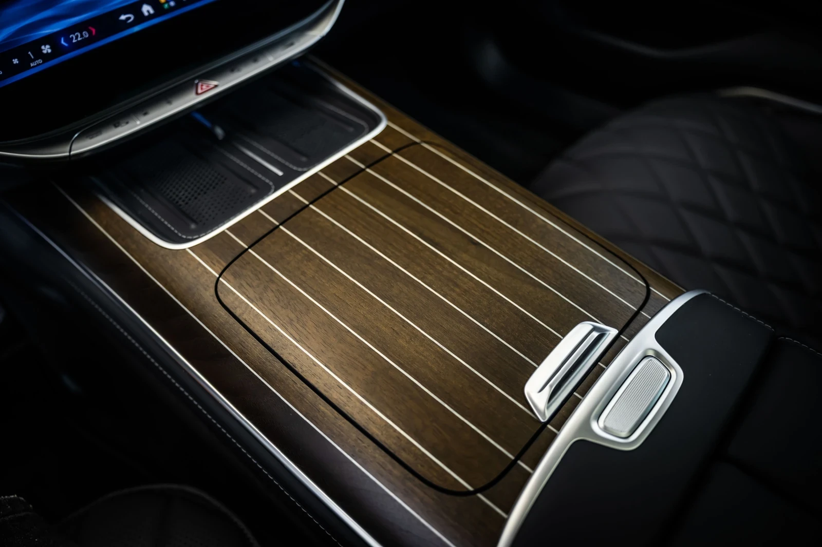 Mercedes-Benz S 580 e 4M L AMG* FirstCl* Burm* Pano* , снимка 13 - Автомобили и джипове - 55532013