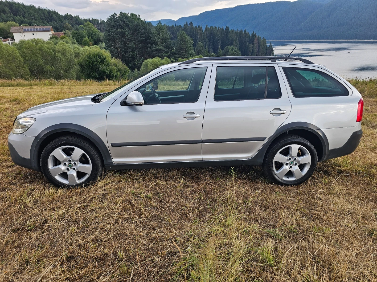 Skoda Octavia Scout 4?4