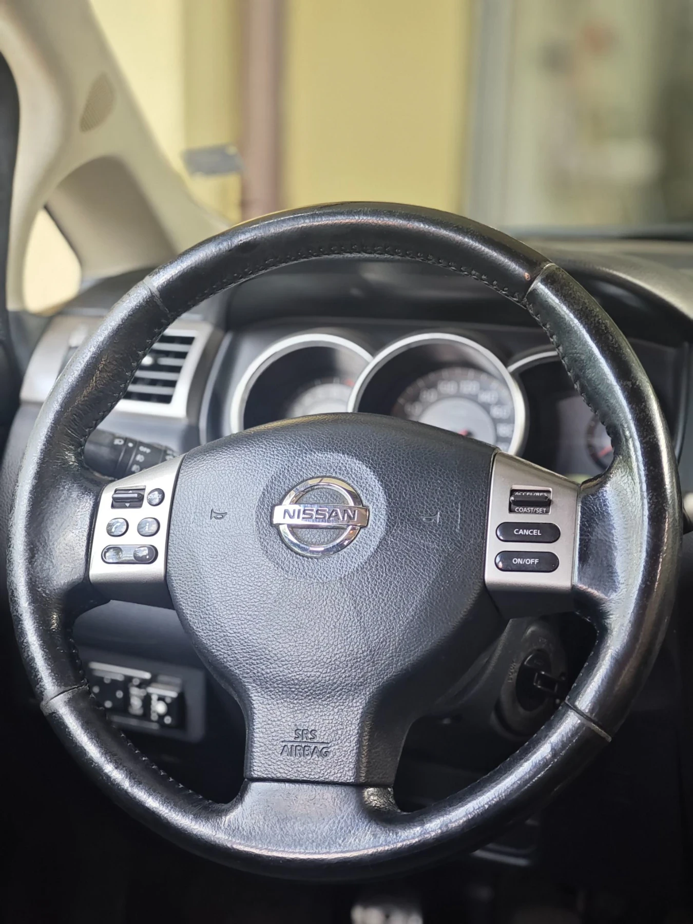 Nissan Tiida C11, снимка 5 - Автомобили и джипове - 55969688