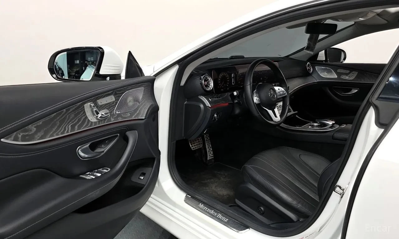 Mercedes-Benz CLS 4MATIC * БЕЗ ПЪРВОНАЧАЛНА ВНОСКА, снимка 6 - Автомобили и джипове - 56021879