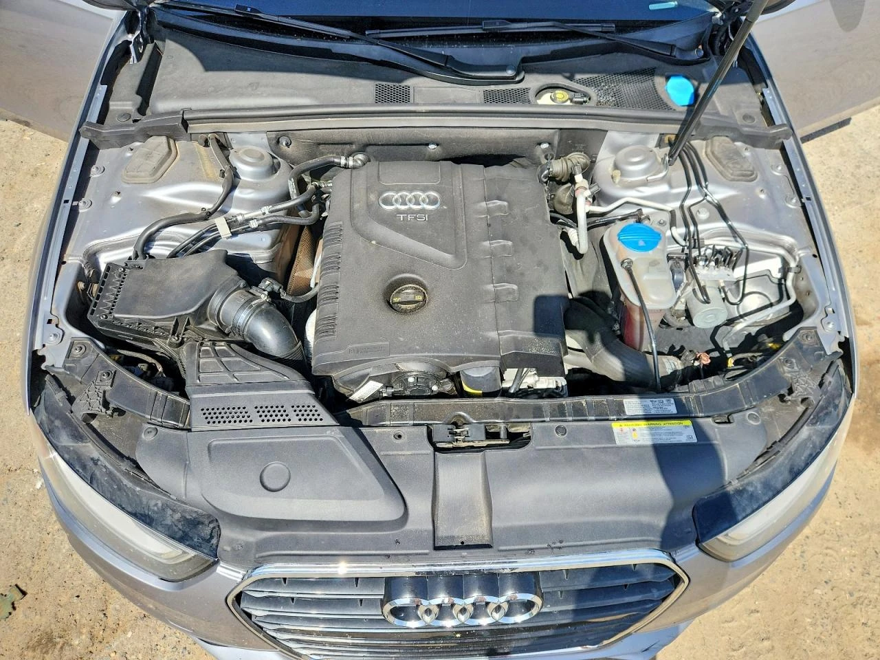 Audi A4 2.0l Premium, снимка 11 - Автомобили и джипове - 56485203